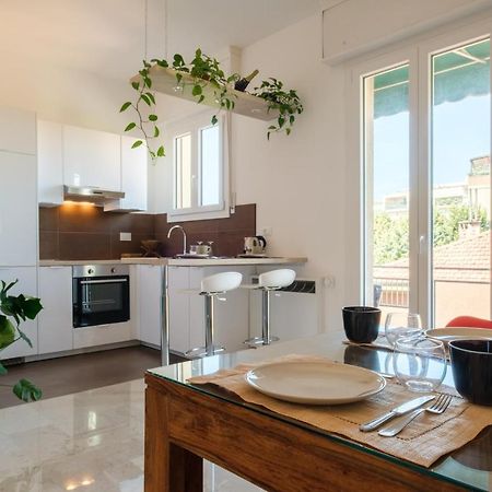 Fabula Rooms 3 Suites With Private Bathroom Bologna Exterior photo